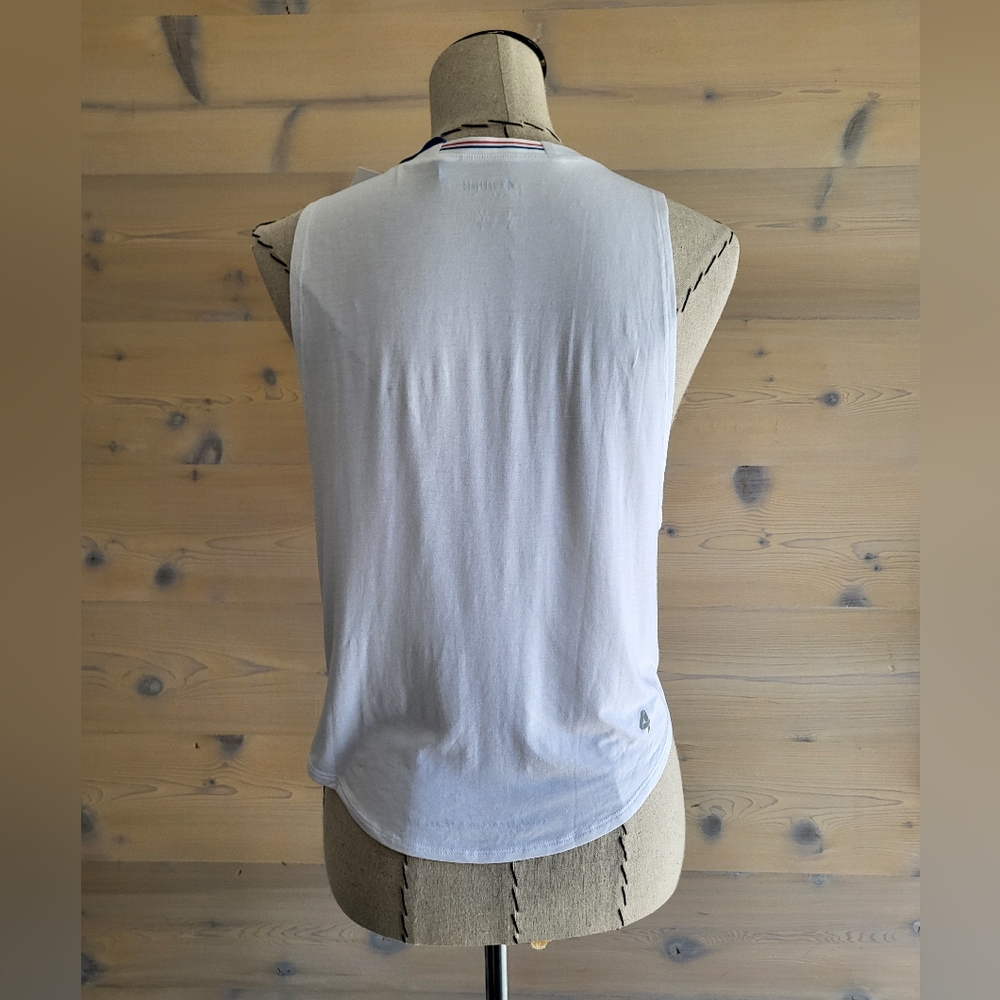NWT FourLaps Pride Athletic Cropped Curve Tank Top Muscle Tee size S - Picture 5 of 7